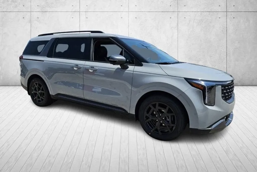 2026 Kia Carnival SX Prestige photo 1