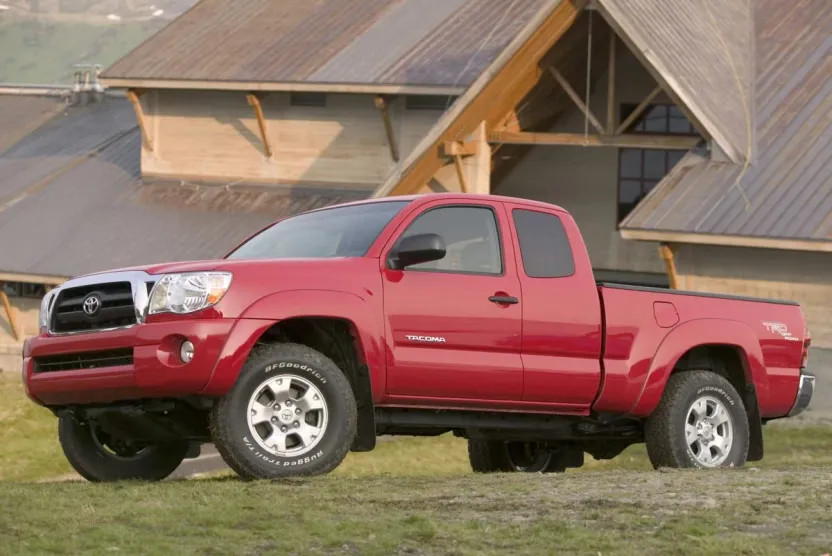 2005 Toyota Tacoma Base photo 1