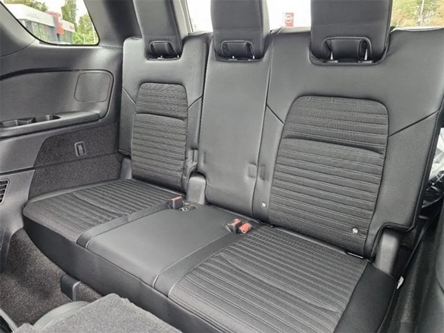 2025 Nissan Pathfinder Rock Creek photo 1