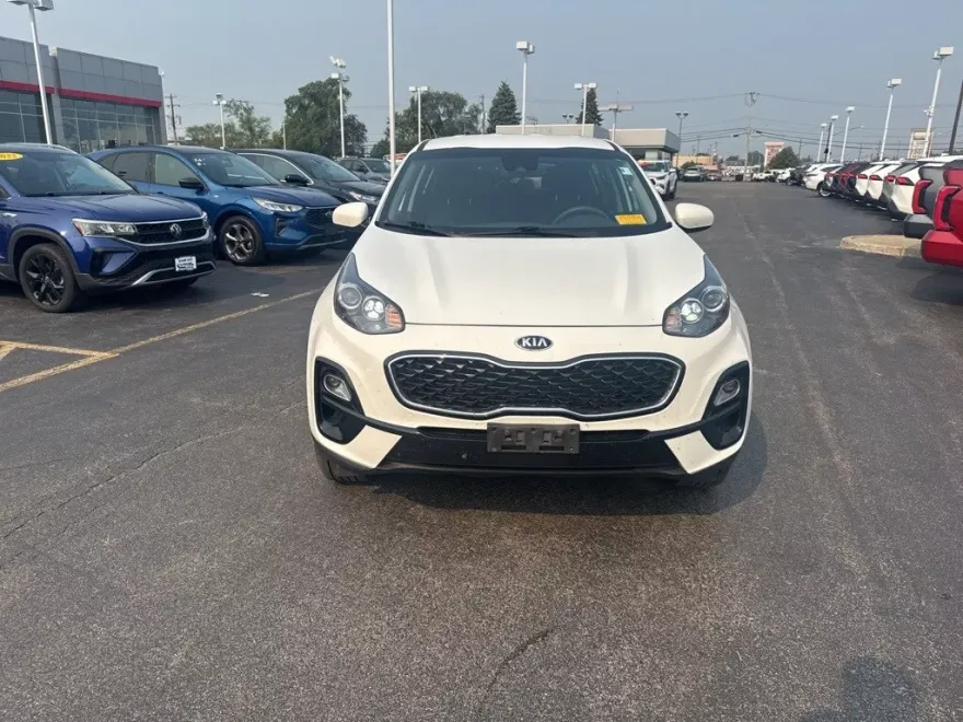 2020 Kia Sportage LX photo 1