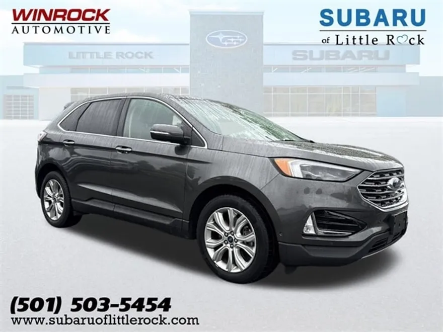 2020 Ford Edge Titanium photo 1