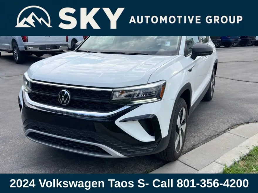 2024 Volkswagen Taos S photo 1