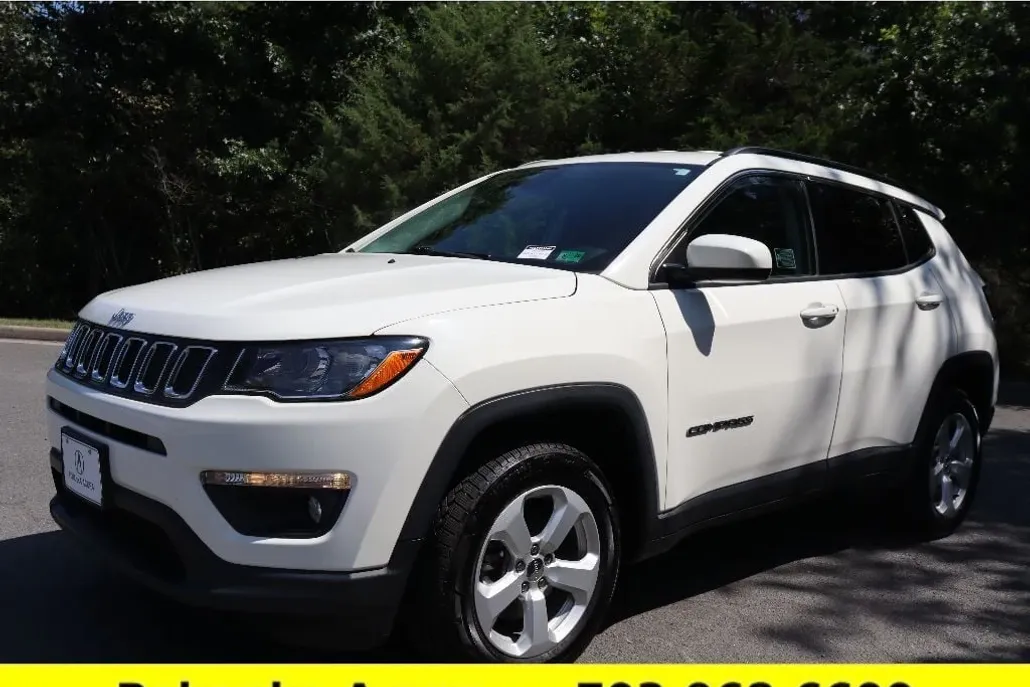 2019 Jeep Compass Latitude photo 1