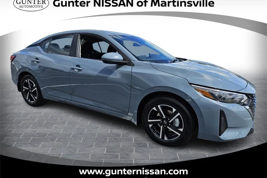 2025 Nissan Sentra SV photo 1