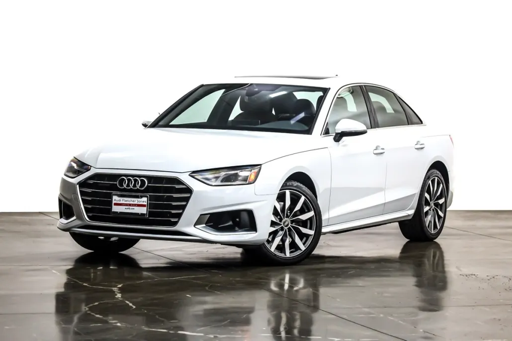2022 Audi A4 Premium 40 TFSI Quattro photo 1