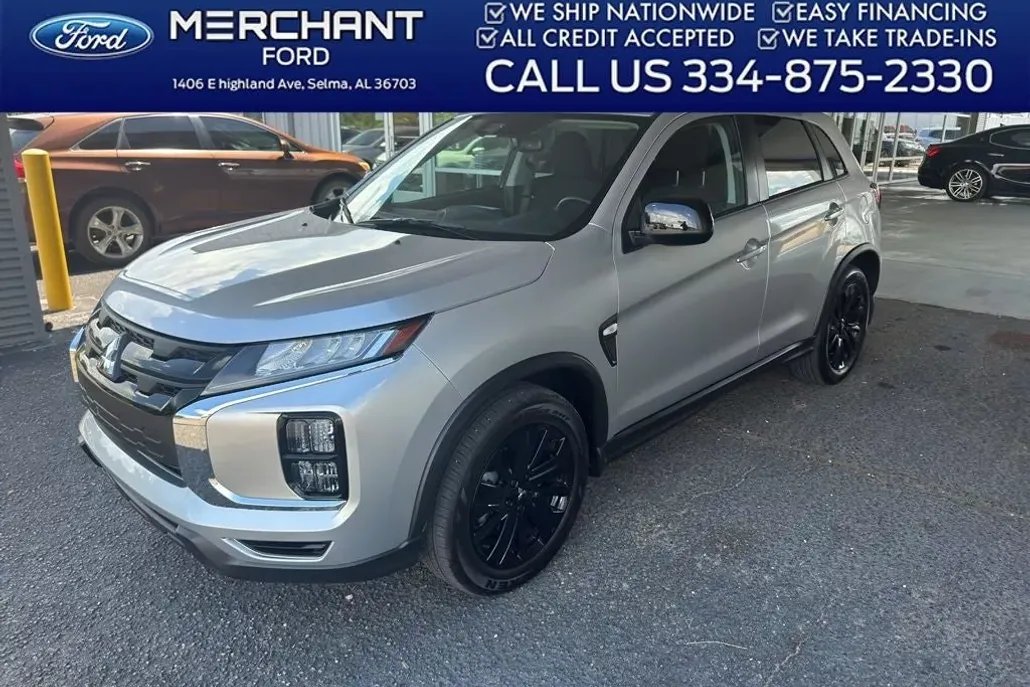 2024 Mitsubishi Outlander Sport LE photo 1