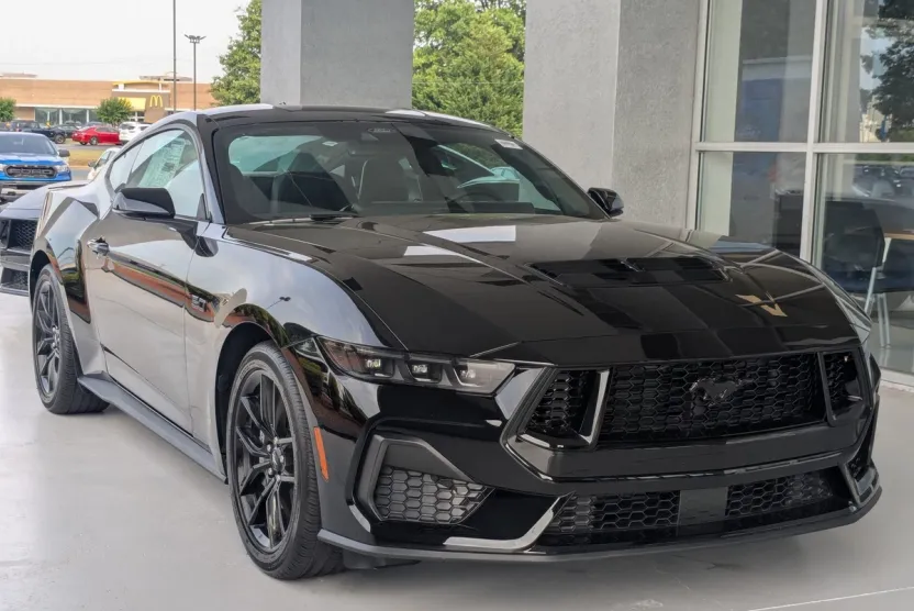 2025 Ford Mustang GT Premium photo 1