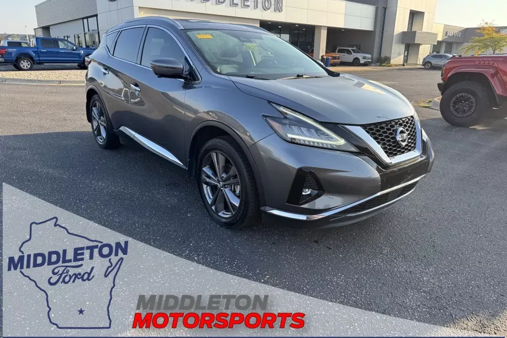 2021 Nissan Murano Platinum photo 1