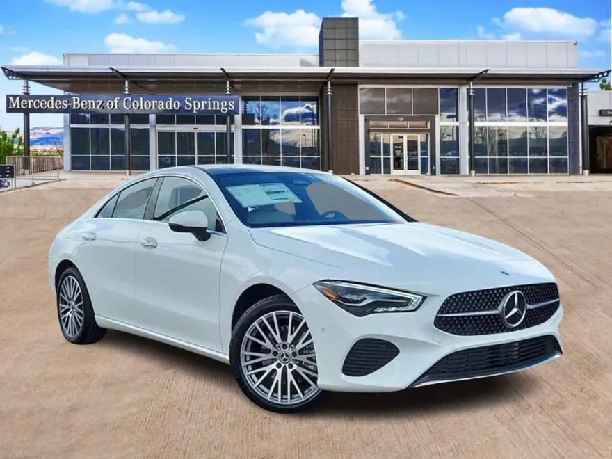 2025 Mercedes Benz CLA 250 4MATIC photo 1