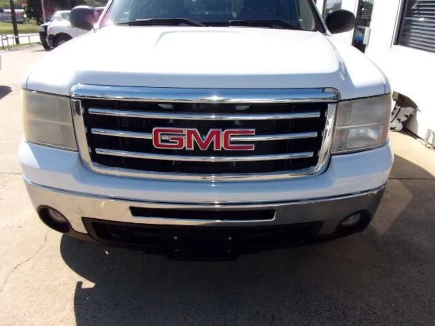 2012 Gmc Sierra 1500 SLE photo 1