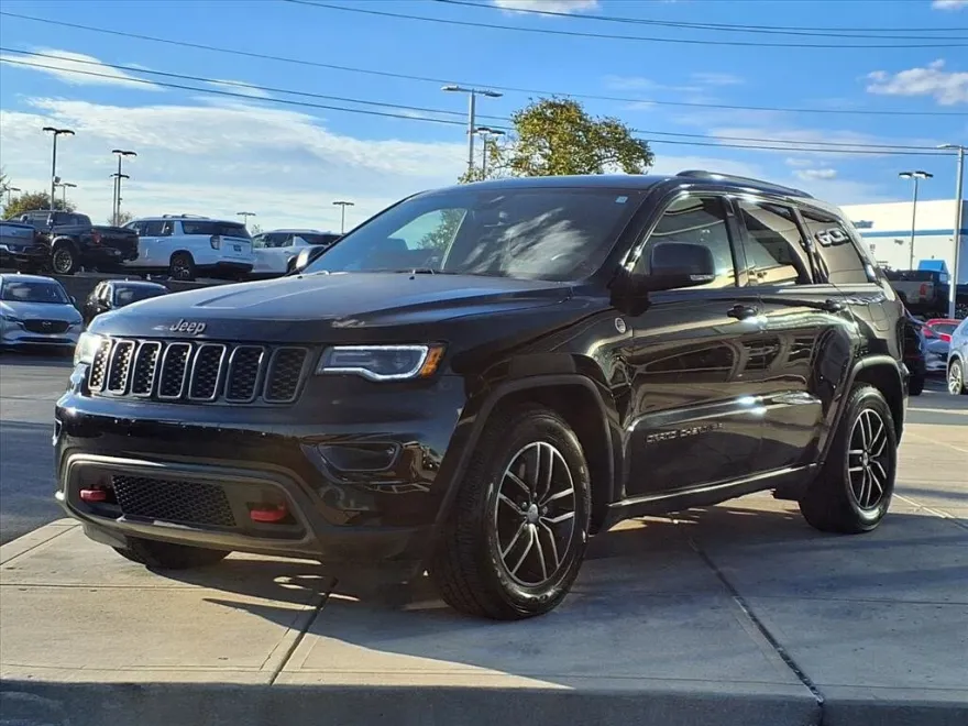 2018 Jeep Grand Cherokee Trailhawk photo 1