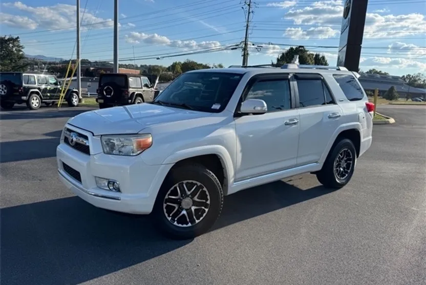 2010 Toyota 4Runner SR5 photo 1