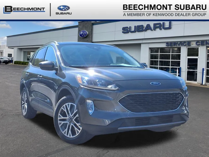 2020 Ford Escape SEL photo 1