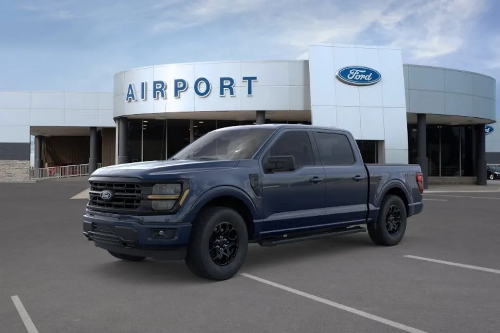 2025 Ford F-150 XLT photo 1