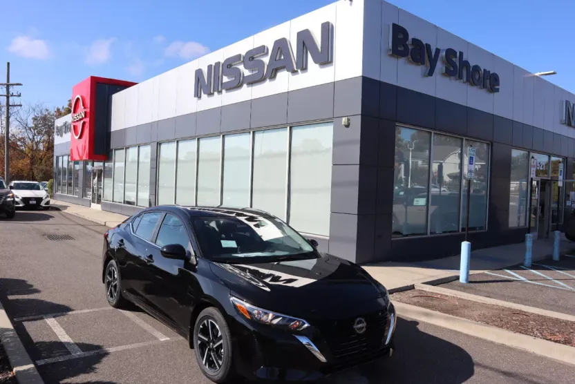 2025 Nissan Sentra SV photo 1
