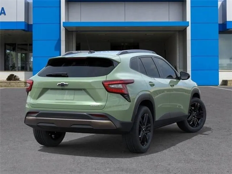 2026 Chevrolet Trax ACTIV photo 1