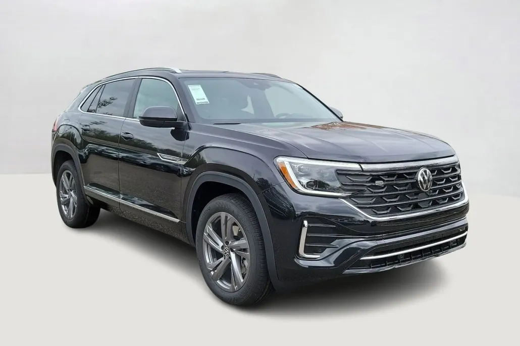 2024 Volkswagen Atlas Cross Sport SEL R-Line photo 1