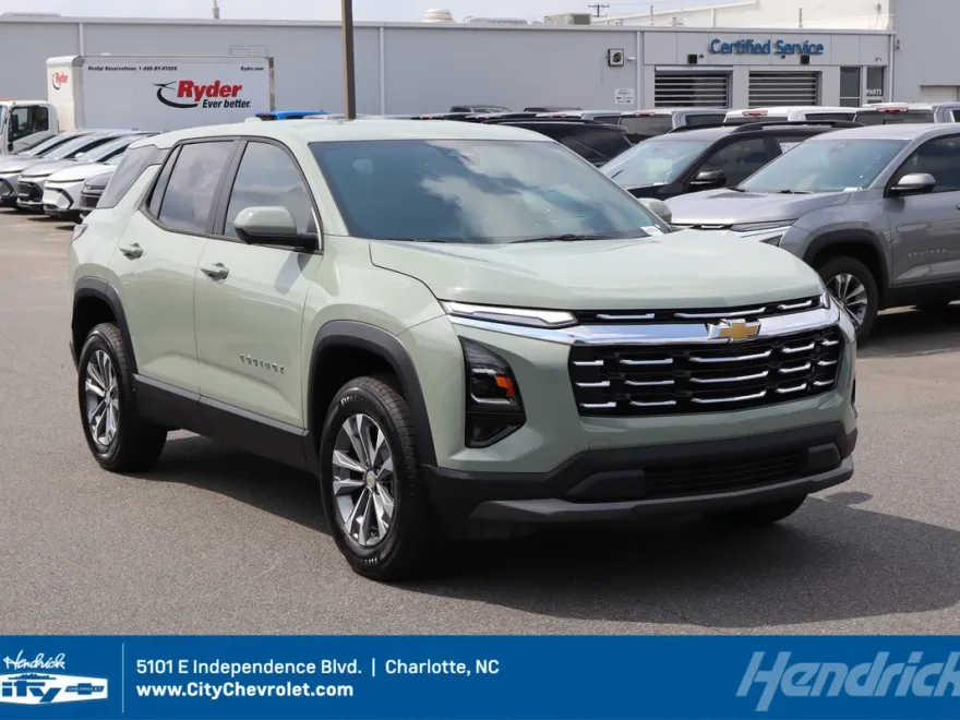 2026 Chevrolet Equinox LT photo 1
