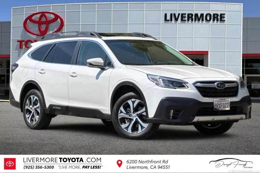 2020 Subaru Outback Limited photo 1
