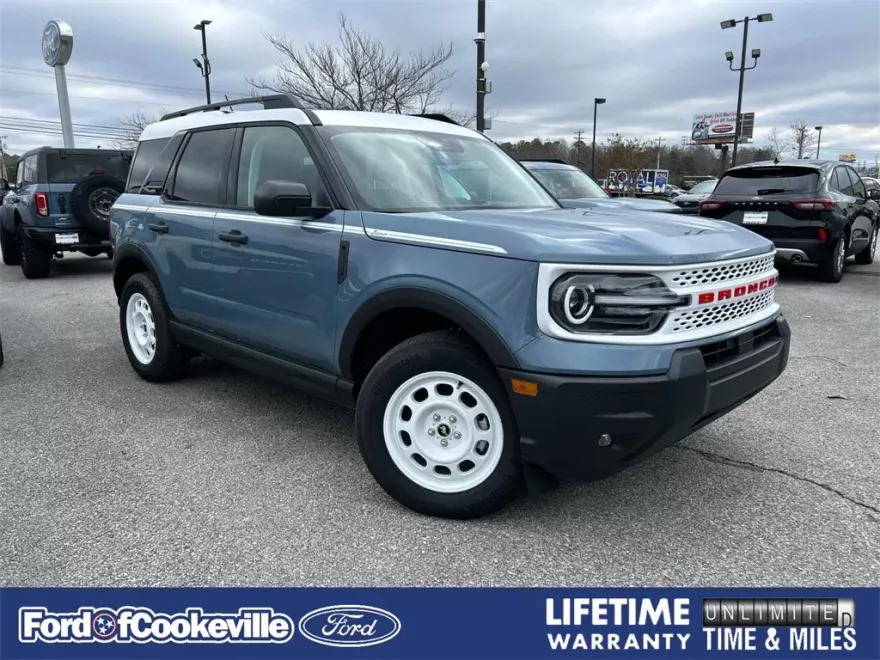2025 Ford Bronco Sport Heritage photo 1