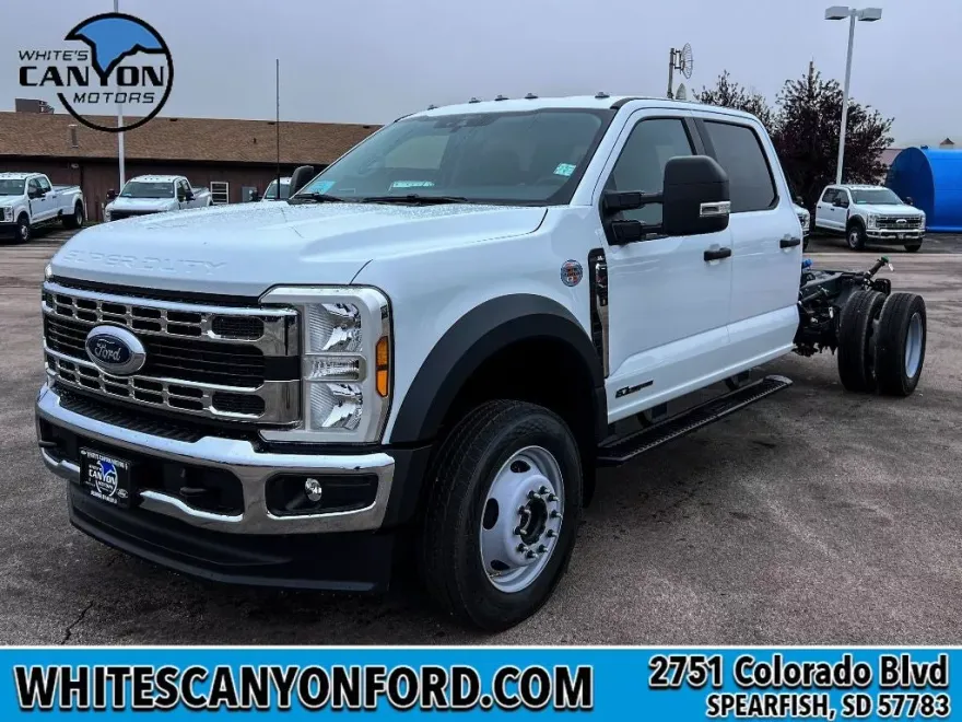 2025 Ford F-450 XL photo 1