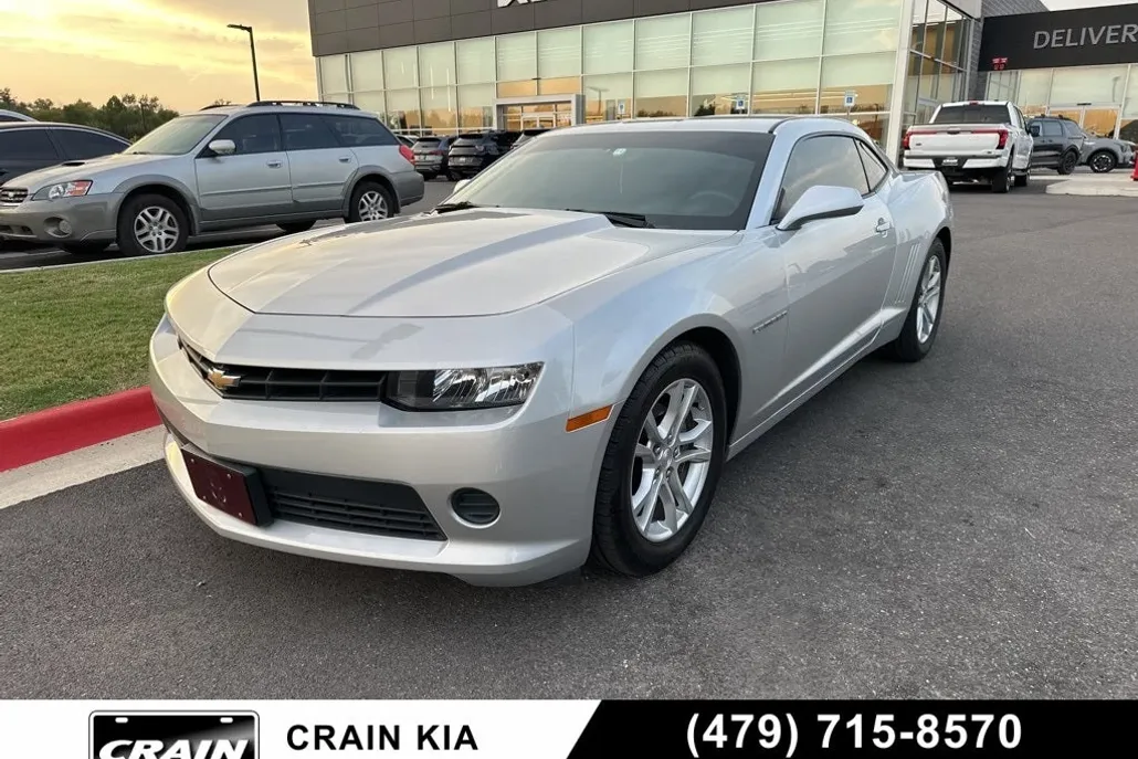 2015 Chevrolet Camaro photo 1