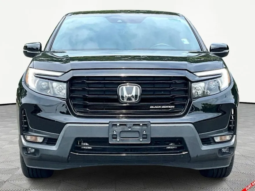 2023 Honda Ridgeline Black Edition photo 1