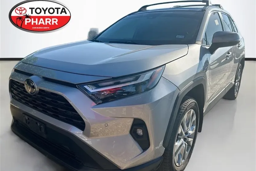 2024 Toyota RAV4 XLE Premium photo 1