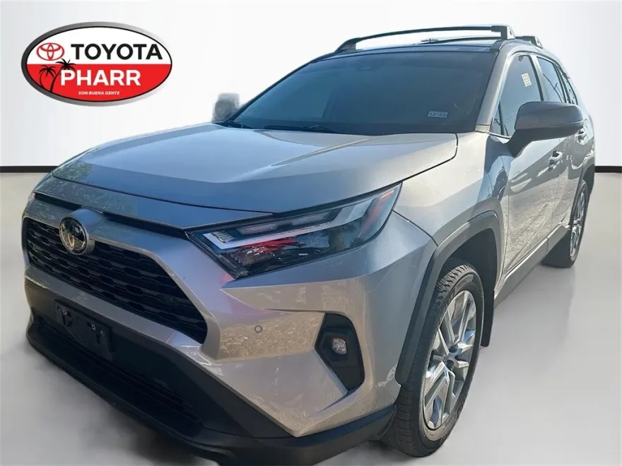 2024 Toyota RAV4 XLE Premium photo 1