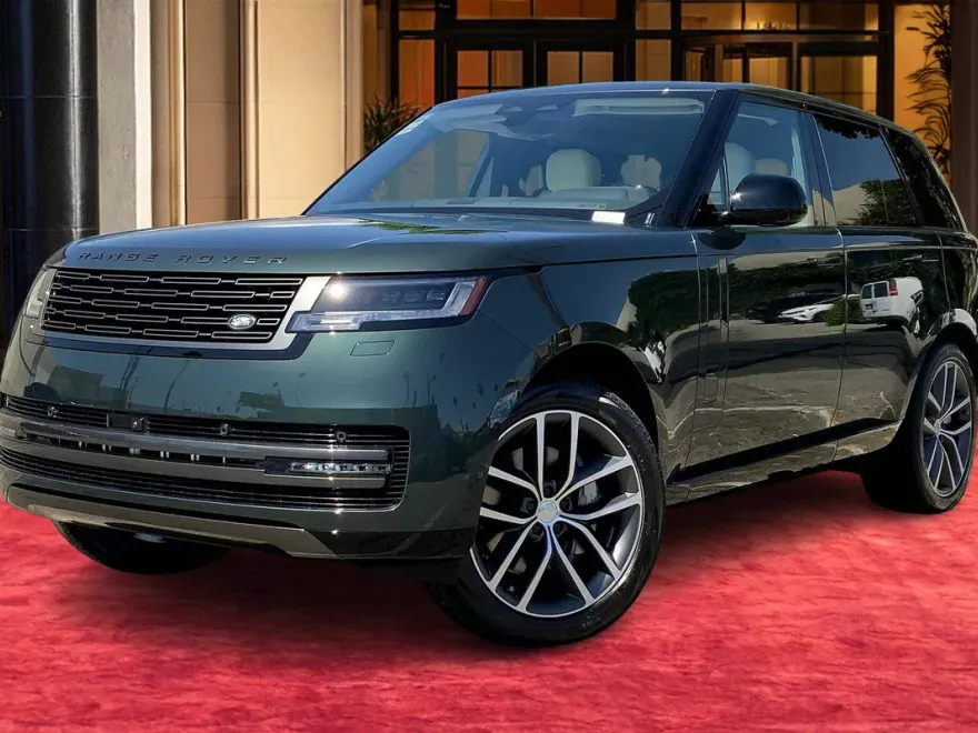 2025 Land Rover Range Rover SE photo 1