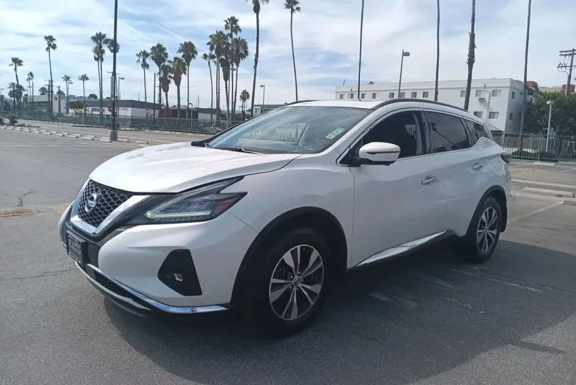 2019 Nissan Murano SV photo 1