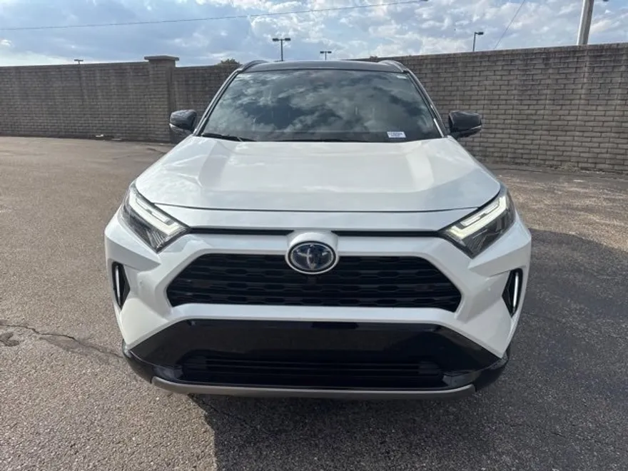 2024 Toyota RAV4 Hybrid XSE photo 1
