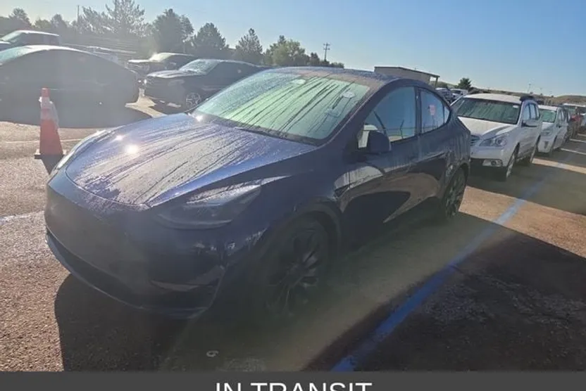 2023 Tesla Model Y Performance photo 1