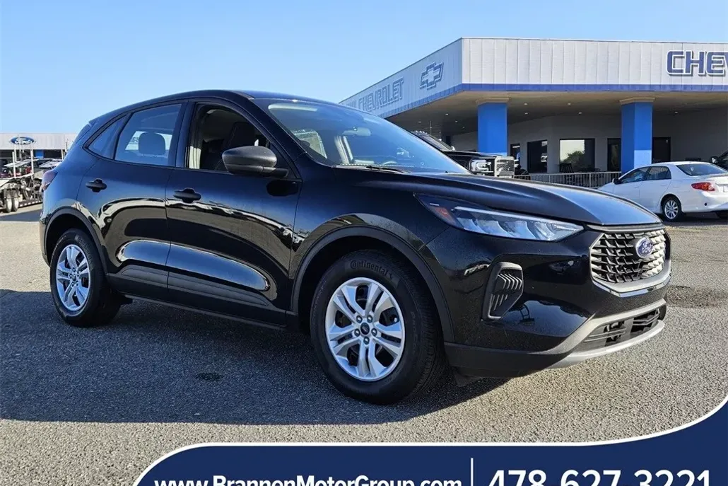 2024 Ford Escape Base photo 1