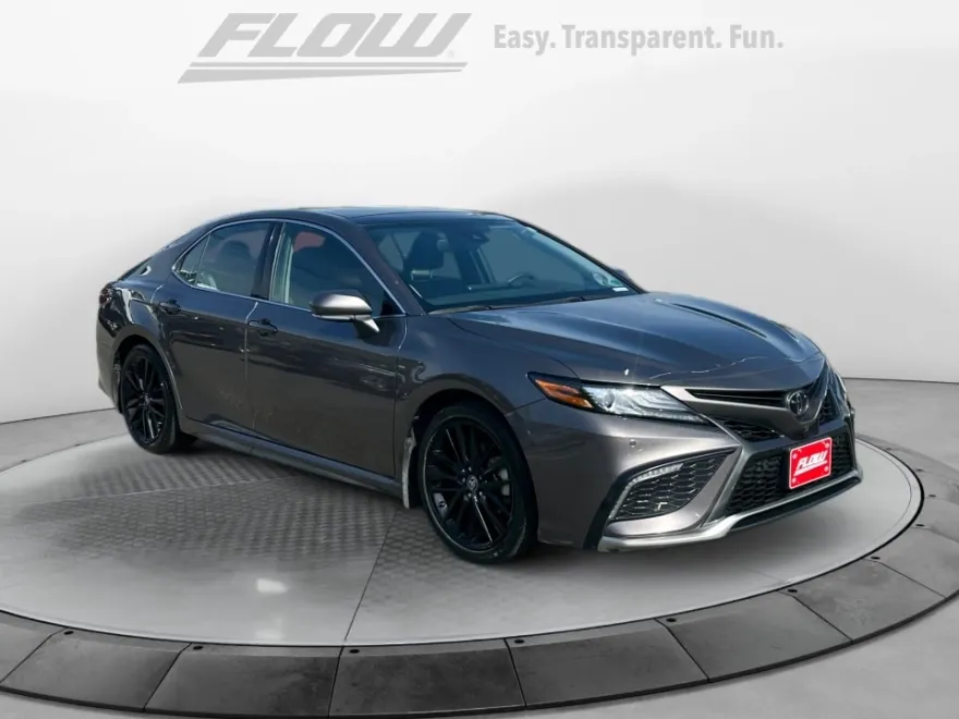 2023 Toyota Camry XSE V6 photo 1