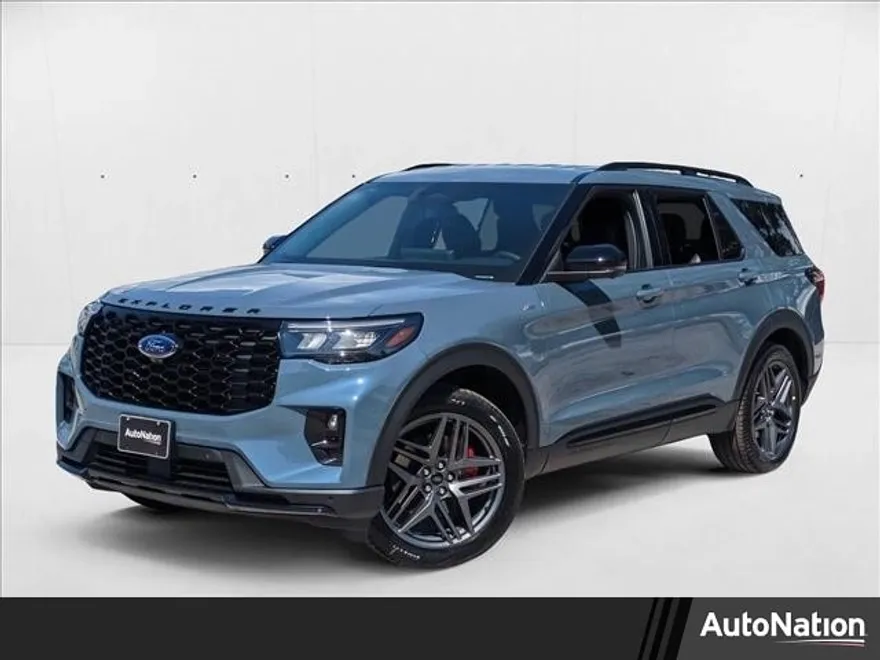 2025 Ford Explorer ST-Line photo 1