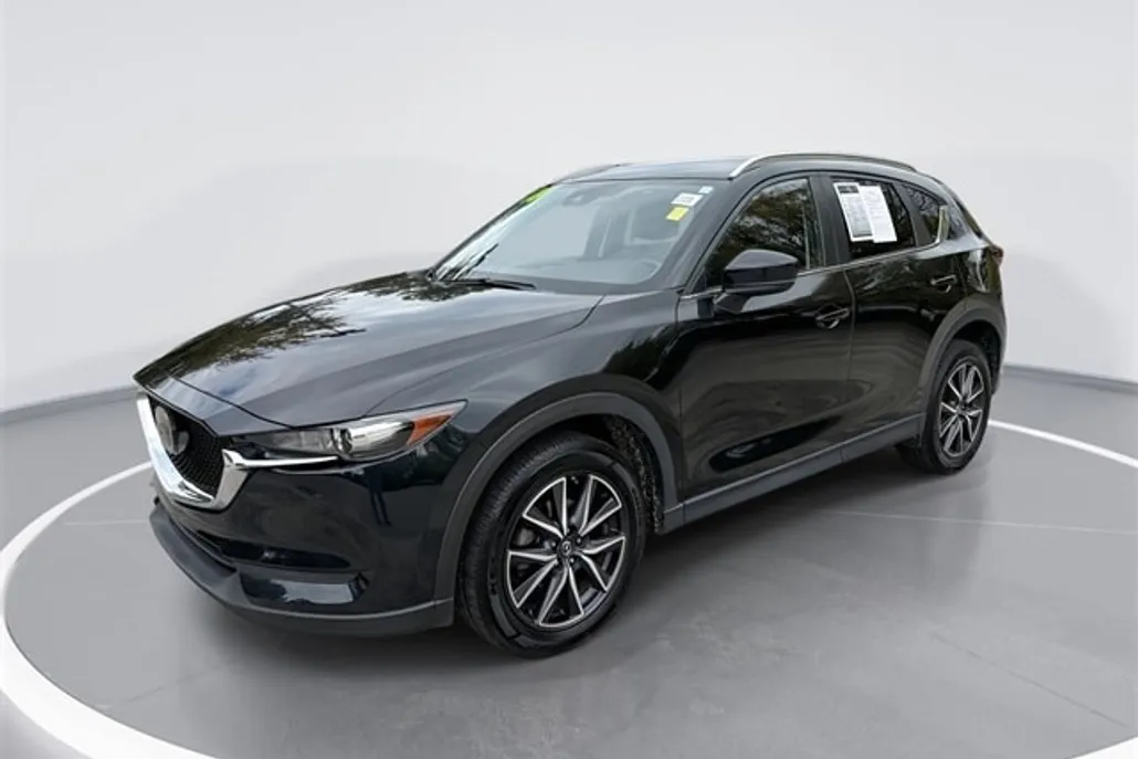 2018 Mazda CX-5 Touring photo 1