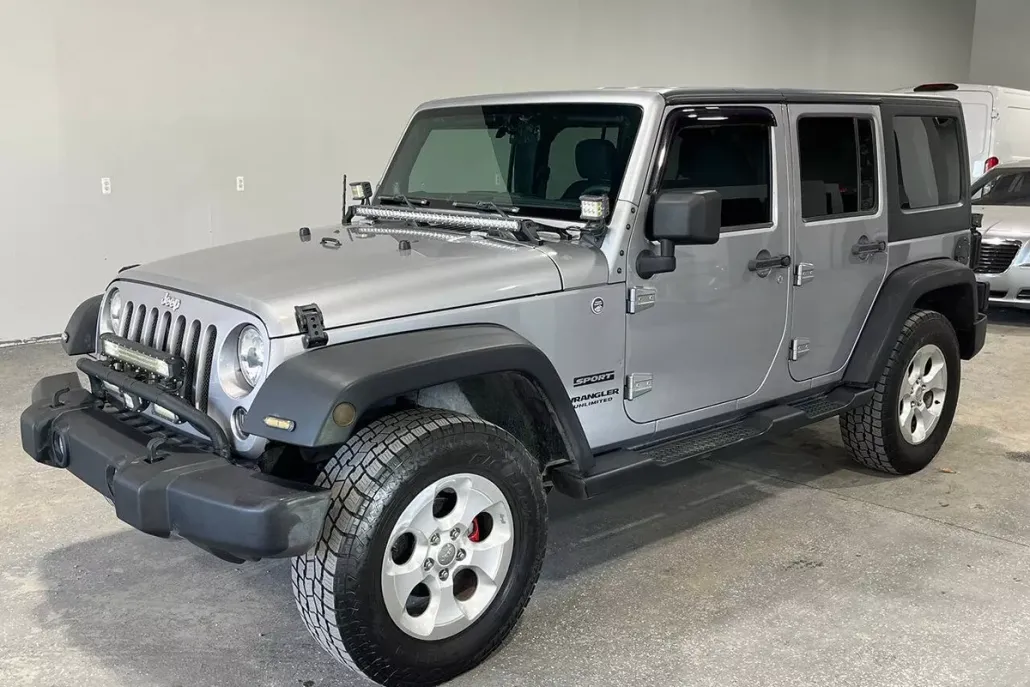 2014 Jeep Wrangler Unlimited Sport photo 1