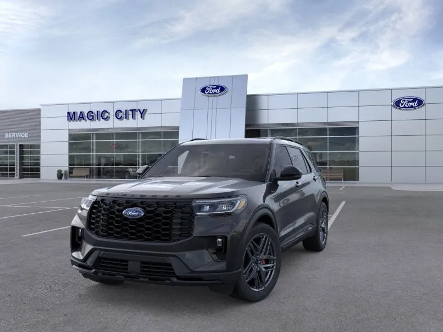 2025 Ford Explorer ST-Line photo 1