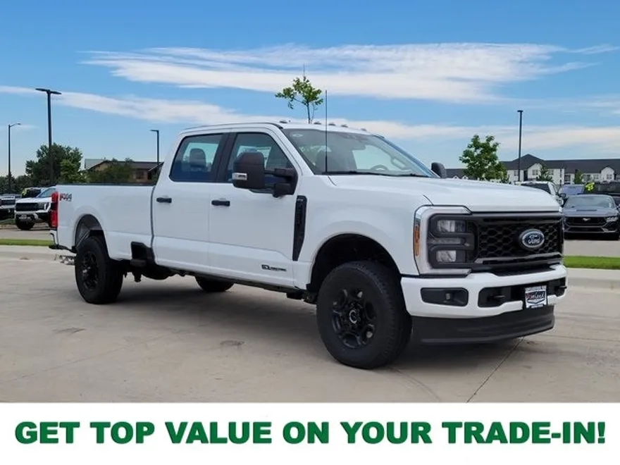 2025 Ford F-250 photo 1