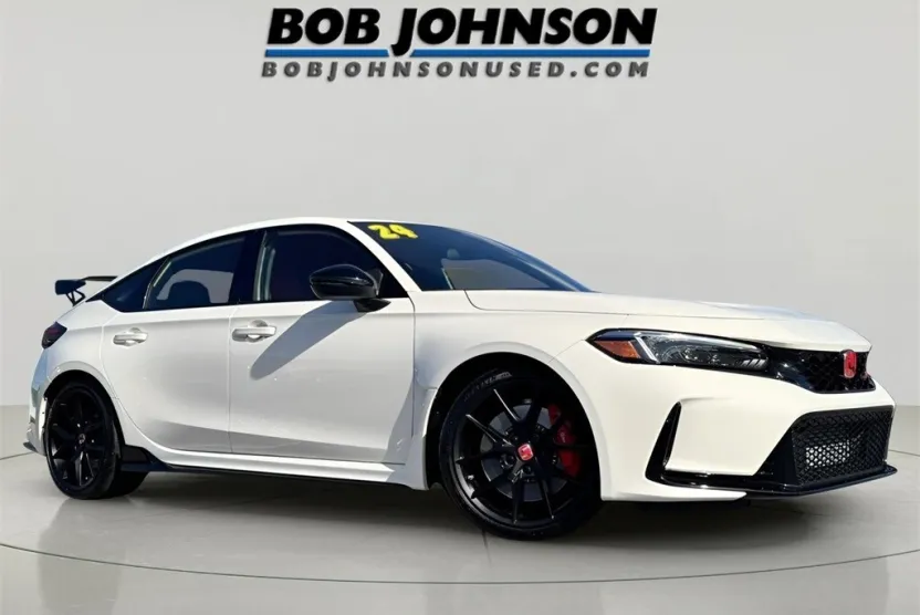 2024 Honda Civic Type R Hatchback photo 1
