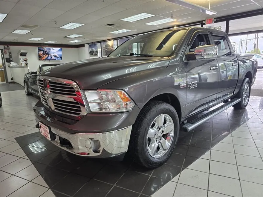 2017 Ram 1500 Big Horn photo 1
