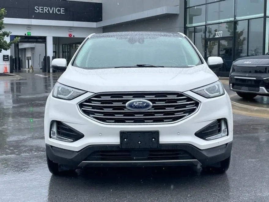 2020 Ford Edge Titanium photo 1