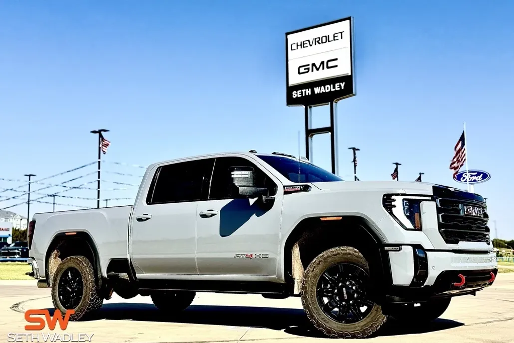 2024 Gmc Sierra HD AT4 photo 1