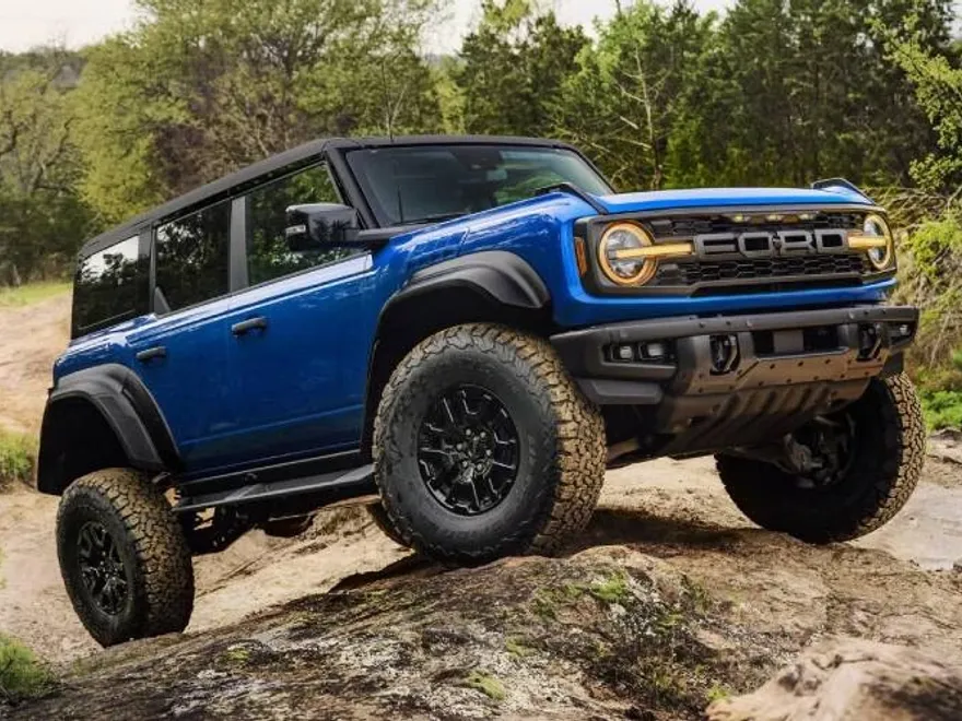2025 Ford Bronco Big Bend photo 1