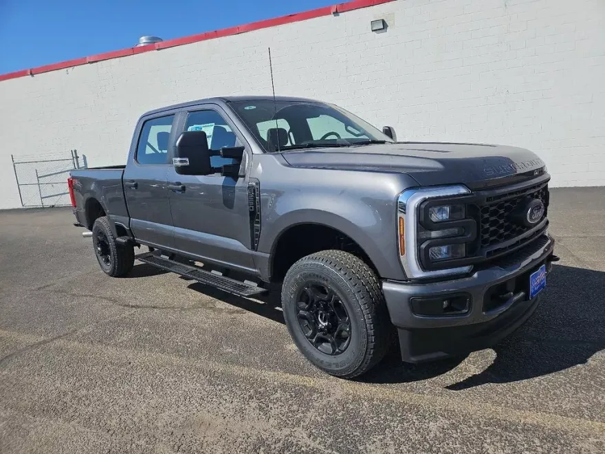 2026 Ford F-250 photo 1
