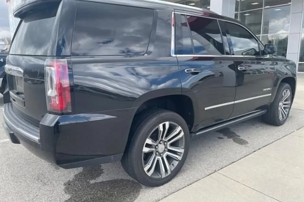 2018 Gmc Yukon Denali Ultimate photo 1