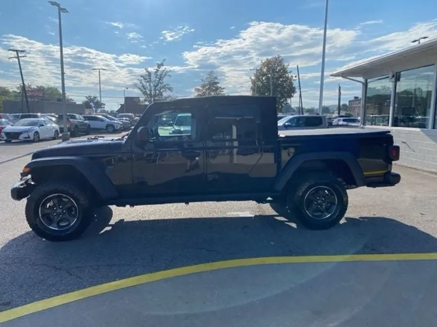 2023 Jeep Gladiator Rubicon photo 1