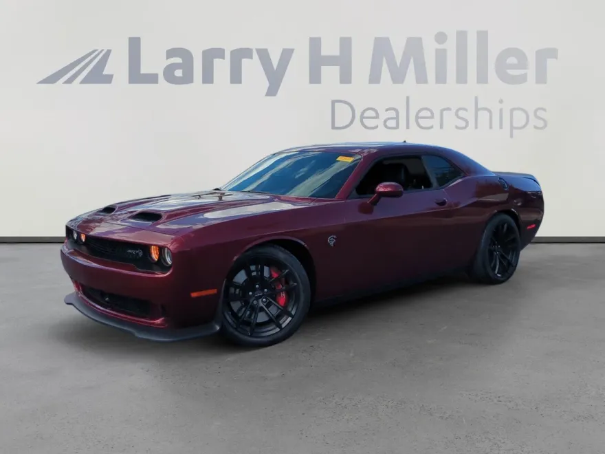 2023 Dodge Challenger SRT8 Hellcat photo 1