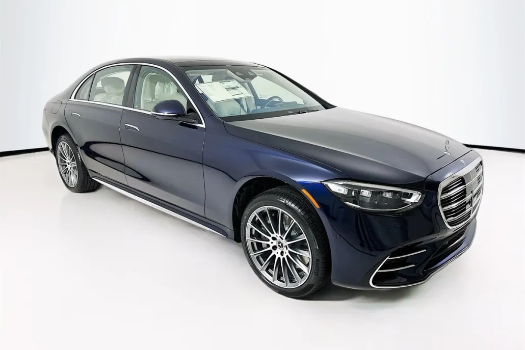 2026 Mercedes Benz S 500 4MATIC photo 1